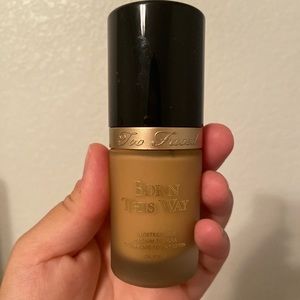 Too Faced: BORN THIS WAY Foundation